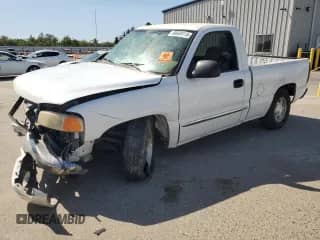 2004 GMC Sierra 1500 SLE z VIN 1GTEC14T94Z298380, wystawiony jako Copart lot #68649115 z przebiegiem 144 871 mil mil oraz Szkoda całkowita • Salvage title. Historia ofert i sprzedaży dostępna na DreamBid. Obrazek 1.