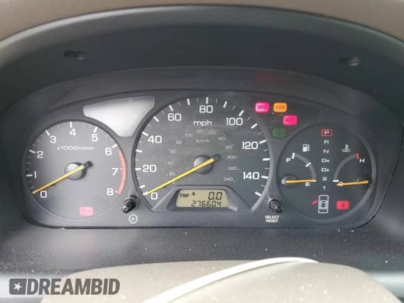 1998 Honda Accord LX z VIN 1HGCG1644WA039929, wystawiony jako Copart lot #86150145 z przebiegiem 276 604 mil mil oraz Czysty tytuł • Clean title. Historia ofert i sprzedaży dostępna na DreamBid. Obrazek 9.