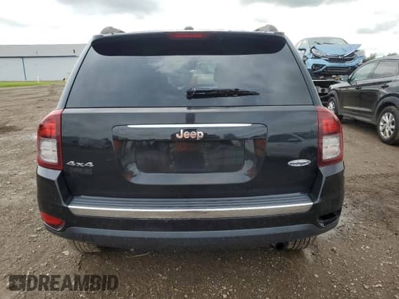 2015 Jeep Compass High Altitude z VIN 1C4NJDEB8FD117749, wystawiony jako Copart lot #71637085 z przebiegiem 60 318 mil mil oraz Szkoda całkowita • Salvage title. Historia ofert i sprzedaży dostępna na DreamBid. Obrazek 6.