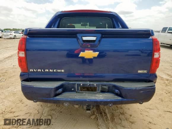 2013 Chevrolet Avalanche LT с VIN 3GNMCFE02DG107354, выставлен на аукционе Copart как лот 59345885 с пробегом 208 521 миль миль и Списание • Salvage title. История ставок и продаж доступна на DreamBid. Изображение 6.