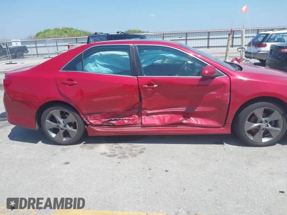 2012 Toyota Camry L с VIN 4T1BF1FK8CU622280, выставлен на аукционе IAAI как лот 42722778 с пробегом 136 177 миль миль и . История ставок и продаж доступна на DreamBid. Изображение 13.