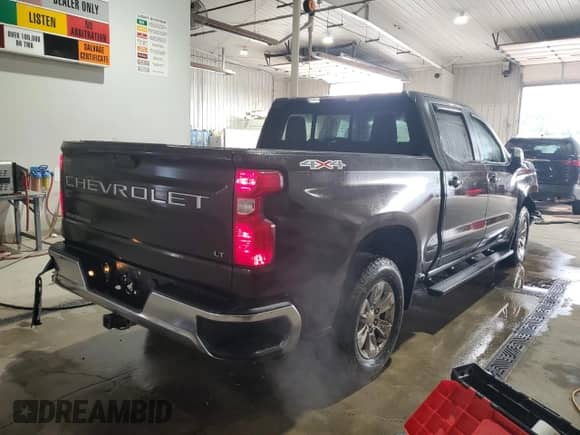 2019 Chevrolet Silverado 1500 LT z VIN 1GCUYDED0KZ113068, wystawiony jako Copart lot #81297475 z przebiegiem 105 343 mil mil oraz Szkoda całkowita • Salvage title. Historia ofert i sprzedaży dostępna na DreamBid. Obrazek 3.