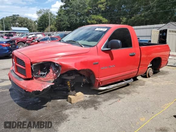 2007 Dodge RAM z VIN 1D3HA16247J576068, wystawiony jako Copart lot #74367544 z przebiegiem 210 708 mil mil oraz Szkoda całkowita • Salvage title. Historia ofert i sprzedaży dostępna na DreamBid. Obrazek 1.