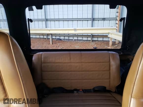 1987 Jeep Wrangler with VIN 2BCHL81J9HB505756, listed as a Copart auction lot 85477164 with 123,962 mi miles and Clean title. Bid and sale history available at DreamBid. Image 10.