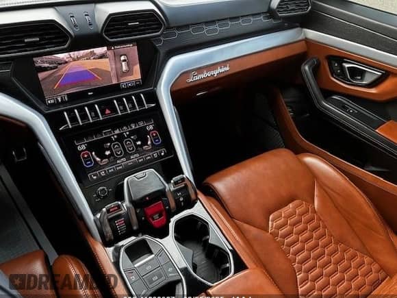 2019 Lamborghini Urus с VIN ZPBUA1ZLXKLA00924, выставлен на аукционе IAAI как лот 41893987 с пробегом 44 903 миль миль и . История ставок и продаж доступна на DreamBid. Изображение 10.