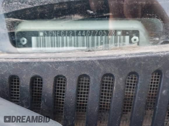 2004 Chevrolet Avalanche с VIN 3GNEC12T44G170378, выставлен на аукционе IAAI как лот 41498725 с пробегом 140 240 миль миль и . История ставок и продаж доступна на DreamBid. Изображение 9.