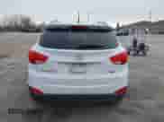 2014 Hyundai Tucson Walking Dead Edition с VIN KM8JUCAGXEU915410, выставлен на аукционе IAAI как лот 41537801 с пробегом 168 919 миль миль и . История ставок и продаж доступна на DreamBid. Изображение 16.