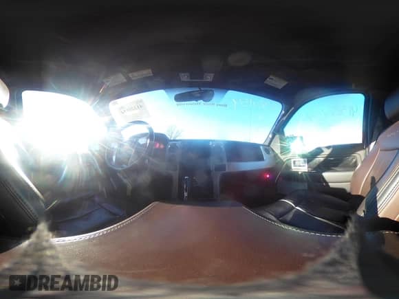 2011 Ford F-150 XLT z VIN 1FTFW1ETXBFB21698, wystawiony jako IAAI lot #41320154 z przebiegiem 119 765 mil mil oraz . Historia ofert i sprzedaży dostępna na DreamBid. Obrazek 18.