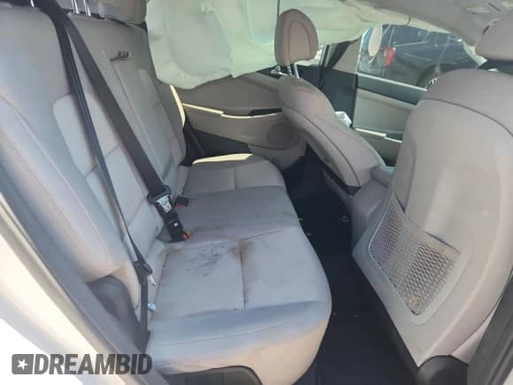 2018 Hyundai Tucson SEL Plus с VIN KM8J3CA4XJU713623, выставлен на аукционе Copart как лот 71826855 с пробегом 107 195 миль миль и Списание • Salvage title. История ставок и продаж доступна на DreamBid. Изображение 11.