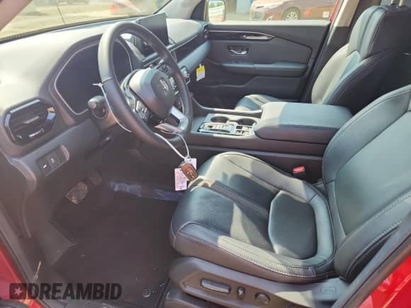 2025 Honda Pilot Touring с VIN 5FNYG1H75SB054940, выставлен на аукционе Copart как лот 66364875 с пробегом 11 103 миль миль и Списание • Salvage title. История ставок и продаж доступна на DreamBid. Изображение 7.