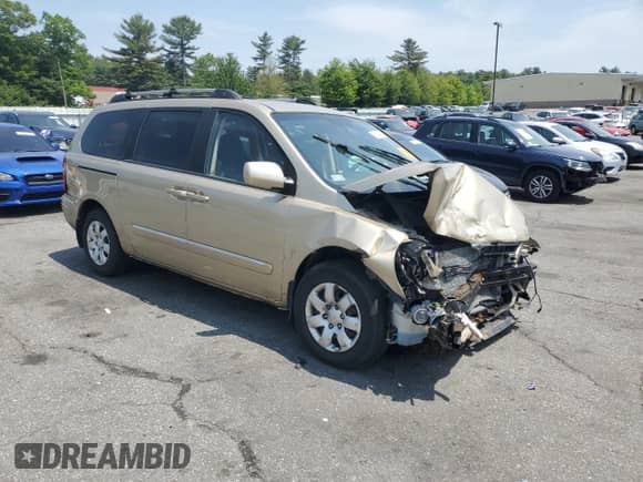 2008 Hyundai Entourage GLS с VIN KNDMC233186049582, выставлен на аукционе Copart как лот 59304395 с пробегом Не указан миль и Списание • Salvage title. История ставок и продаж доступна на DreamBid. Изображение 4.