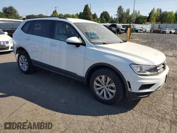 2018 Volkswagen Tiguan S с VIN 3VV0B7AX8JM082381, выставлен на аукционе Copart как лот 70062895 с пробегом 48 293 миль миль и Списание • Salvage title. История ставок и продаж доступна на DreamBid. Изображение 4.
