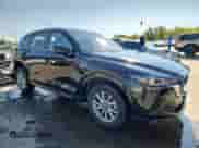 2024 Mazda CX-5 S Preferred z VIN JM3KFBCL4R0432250, wystawiony jako Copart lot #69776765 z przebiegiem 15 487 mil mil oraz Szkoda całkowita • Salvage title. Historia ofert i sprzedaży dostępna na DreamBid. Obrazek 4.