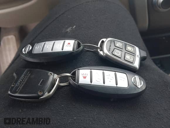 2014 Nissan Murano SL with VIN JN8AZ1MW5EW507760, listed as a IAAI auction lot 43355806 with 159,134 mi miles and . Bid and sale history available at DreamBid. Image 11.