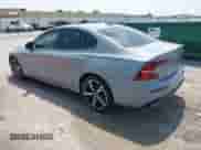 2024 Volvo S60 Core Dark Theme z VIN 7JRL12TK4RG282667, wystawiony jako IAAI lot #42439211 z przebiegiem 40 113 mil mil oraz . Historia ofert i sprzedaży dostępna na DreamBid. Obrazek 3.