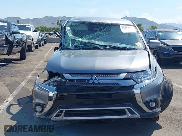 2020 Mitsubishi Outlander ES с VIN JA4AZ3A38LZ044519, выставлен на аукционе IAAI как лот 43252762 с пробегом 127 140 миль миль и . История ставок и продаж доступна на DreamBid. Изображение 12.