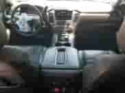 2015 Chevrolet Tahoe LT с VIN 1GNSCBKC9FR216525, выставлен на аукционе Copart как лот 55747815 с пробегом 213 112 миль миль и Списание • Salvage title. История ставок и продаж доступна на DreamBid. Изображение 8.