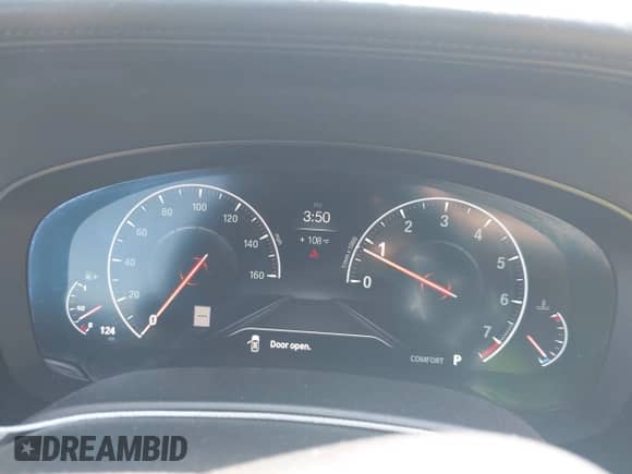 2019 BMW 5 Series 540i with VIN WBAJE5C59KWW23835, listed as a IAAI auction lot 42772206 with 41,982 mi miles and . Bid and sale history available at DreamBid. Image 7.