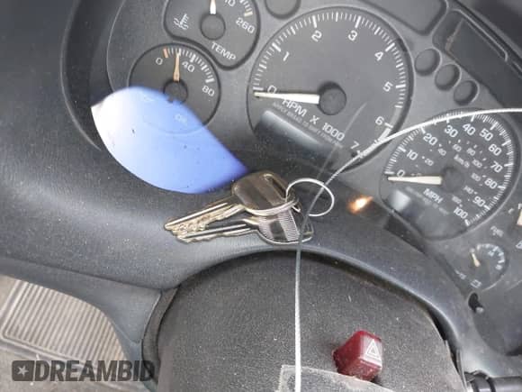 2003 Chevrolet S-10 LS с VIN 1GCCS14H538267556, выставлен на аукционе IAAI как лот 41940945 с пробегом 134 696 миль миль и . История ставок и продаж доступна на DreamBid. Изображение 11.