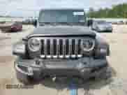 2022 Jeep Wrangler Unlimited Sahara z VIN 1C4HJXEG1NW156485, wystawiony jako Copart lot #53895925 z przebiegiem 45 564 mil mil oraz Szkoda całkowita • Salvage title. Historia ofert i sprzedaży dostępna na DreamBid. Obrazek 5.