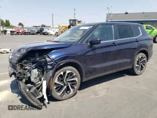 2023 Mitsubishi Outlander SE with VIN JA4J3UA86PZ050537, listed as a Copart auction lot 65454785 with 46,748 mi miles and Salvage title. Bid and sale history available at DreamBid. Image 1.