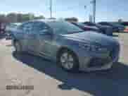 2018 Hyundai Sonata SE z VIN KMHE24L38JA082998, wystawiony jako Copart lot #86665645 z przebiegiem 124 968 mil mil oraz Czysty tytuł • Clean title. Historia ofert i sprzedaży dostępna na DreamBid. Obrazek 4.