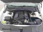 2013 Dodge Charger SRT-8 z VIN 2C3CDXEJXDH675646, wystawiony jako IAAI lot #41464139 z przebiegiem 105 583 mil mil oraz . Historia ofert i sprzedaży dostępna na DreamBid. Obrazek 10.