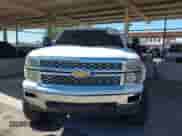 2014 Chevrolet Silverado 1500 LT z VIN 3GCUKREC8EG257977, wystawiony jako IAAI lot #42699776 z przebiegiem 132 224 mil mil oraz . Historia ofert i sprzedaży dostępna na DreamBid. Obrazek 12.