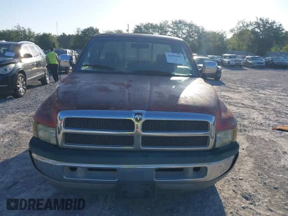 1997 Dodge 1500 с VIN 3B7HC13Y0VM568111, выставлен на аукционе IAAI как лот 42839995 с пробегом 165 005 миль миль и . История ставок и продаж доступна на DreamBid. Изображение 12.