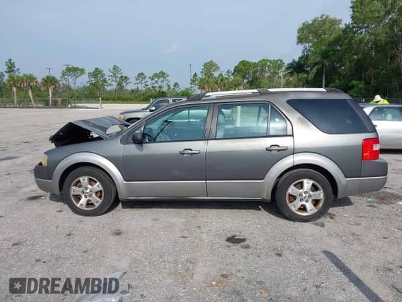 2006 Ford Freestyle SEL с VIN 1FMZK021X6GA08884, выставлен на аукционе IAAI как лот 42401162 с пробегом 120 013 миль миль и . История ставок и продаж доступна на DreamBid. Изображение 14.