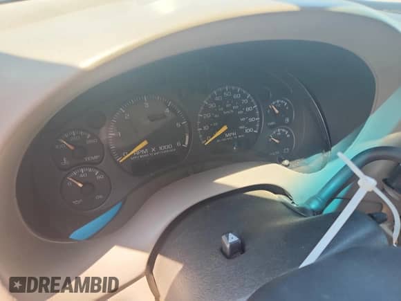 2000 Chevrolet Blazer LS z VIN 1GNDT13W1Y2233066, wystawiony jako Copart lot #64214395 z przebiegiem Nie podano mil oraz Szkoda całkowita • Salvage title. Historia ofert i sprzedaży dostępna na DreamBid. Obrazek 9.