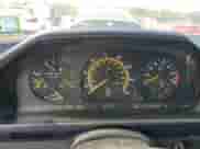 1989 Mercedes-Benz 300 E with VIN WDBEA30DXKA877386, listed as a Copart auction lot 59333665 with 205,173 mi miles and Clean title. Bid and sale history available at DreamBid. Image 9.