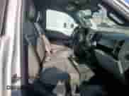 2018 Ford F-150 XL z VIN 1FTMF1CB9JFD61261, wystawiony jako Copart lot #84890555 z przebiegiem 140 741 mil mil oraz Czysty tytuł • Clean title. Historia ofert i sprzedaży dostępna na DreamBid. Obrazek 10.