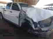 2020 Ram 1500 Tradesman z VIN 3C6RR7KG8LG253820, wystawiony jako IAAI lot #42830659 z przebiegiem 136 913 mil mil oraz . Historia ofert i sprzedaży dostępna na DreamBid. Obrazek 6.