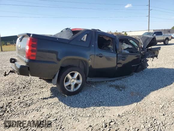 2011 Chevrolet Avalanche LT with VIN 3GNMCFE08BG271480, listed as a Copart auction lot 78244864 with Not provided miles and Non repairable. Bid and sale history available at DreamBid. Image 3.