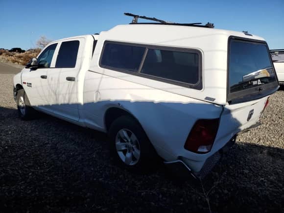 2016 Ram 1500 Tradesman с VIN 1C6RR7SM4GS261448, выставлен на аукционе Copart как лот 82004134 с пробегом Не указан миль и Списание • Salvage title. История ставок и продаж доступна на DreamBid. Изображение 2.