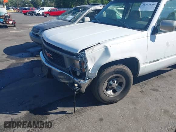 1998 GMC Sierra 1500 with VIN 1GTEC14W8WZ544249, listed as a IAAI auction lot 42477120 with 222,101 mi miles and . Bid and sale history available at DreamBid. Image 6.