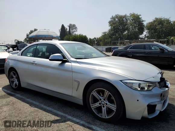 2015 BMW 4 Series 428i с VIN WBA3V7C54FP771430, выставлен на аукционе Copart как лот 68338105 с пробегом 81 141 миль миль и Списание • Salvage title. История ставок и продаж доступна на DreamBid. Изображение 4.