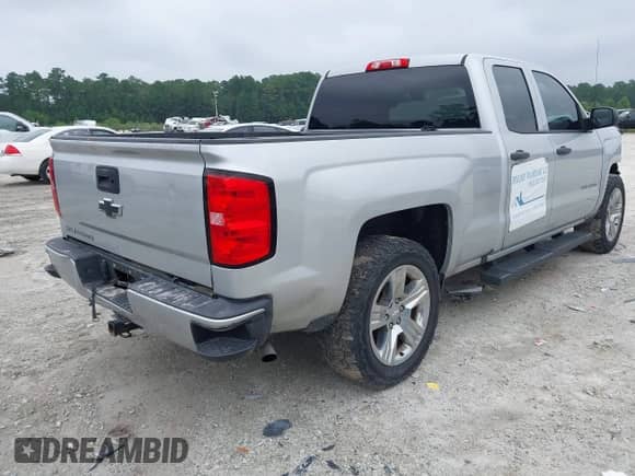 2017 Chevrolet Silverado 1500 Custom с VIN 1GCRCPEH8HZ246260, выставлен на аукционе IAAI как лот 42876102 с пробегом 138 413 миль миль и . История ставок и продаж доступна на DreamBid. Изображение 4.