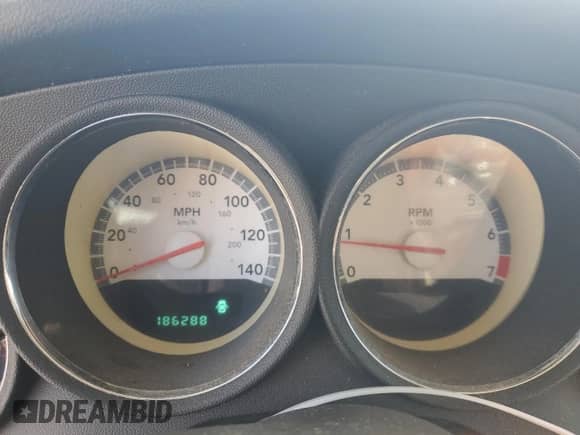 2010 Dodge Charger SXT с VIN 2B3CA3CV0AH124156, выставлен на аукционе Copart как лот 75444364 с пробегом 186 288 миль миль и Списание • Salvage title. История ставок и продаж доступна на DreamBid. Изображение 9.