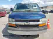 2004 Chevrolet Express Passenger with VIN 1GBFG15T041233492, listed as a Copart auction lot 82193815 with 219,338 mi miles and Salvage title. Bid and sale history available at DreamBid. Image 5.