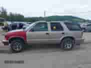 2003 Chevrolet Blazer LS с VIN 1GNCS13XX3K138344, выставлен на аукционе IAAI как лот 42251380 с пробегом Не указан миль и . История ставок и продаж доступна на DreamBid. Изображение 14.