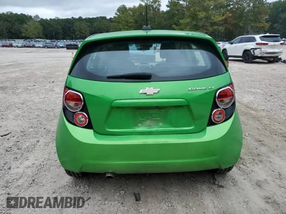 2016 Chevrolet Sonic LT with VIN 1G1JC6SH0G4116618, listed as a Copart auction lot 80083965 with 101,474 mi miles and Salvage title. Bid and sale history available at DreamBid. Image 6.