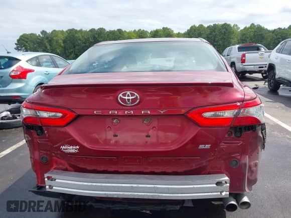 2018 Toyota Camry SE с VIN 4T1B11HK2JU540117, выставлен на аукционе IAAI как лот 43180493 с пробегом 244 584 миль миль и . История ставок и продаж доступна на DreamBid. Изображение 16.