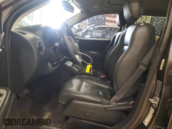 2017 Jeep Compass Latitude with VIN 1C4NJCEA3HD125892, listed as a Copart auction lot 49161585 with 183,354 mi miles and Clean title. Bid and sale history available at DreamBid. Image 7.