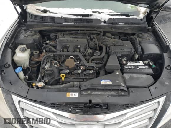 2014 Hyundai Azera Limited z VIN KMHFH4JG7EA370669, wystawiony jako Copart lot #87514665 z przebiegiem 191 527 mil mil oraz Czysty tytuł • Clean title. Historia ofert i sprzedaży dostępna na DreamBid. Obrazek 11.