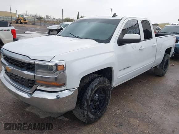 2018 Chevrolet Silverado 1500 LT z VIN 1GCVKREC7JZ352304, wystawiony jako IAAI lot #43422173 z przebiegiem 169 254 mil mil oraz . Historia ofert i sprzedaży dostępna na DreamBid. Obrazek 6.