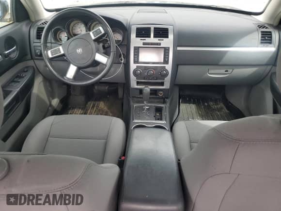 2010 Dodge Charger Rallye z VIN 2B3CA9CV6AH315759, wystawiony jako Copart lot #73682134 z przebiegiem 84 482 mil mil oraz Szkoda całkowita • Salvage title. Historia ofert i sprzedaży dostępna na DreamBid. Obrazek 8.