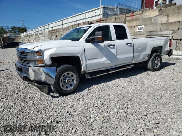 2015 Chevrolet Silverado 3500HD Work Truck с VIN 1GC5KYCG2FZ554099, выставлен на аукционе Copart как лот 84591975 с пробегом 164 733 миль миль и Списание • Salvage title. История ставок и продаж доступна на DreamBid. Изображение 1.