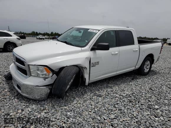2021 Ram 1500 SLT z VIN 1C6RR6LG2MS530285, wystawiony jako Copart lot #59726775 z przebiegiem 84 188 mil mil oraz Szkoda całkowita • Salvage title. Historia ofert i sprzedaży dostępna na DreamBid. Obrazek 1.